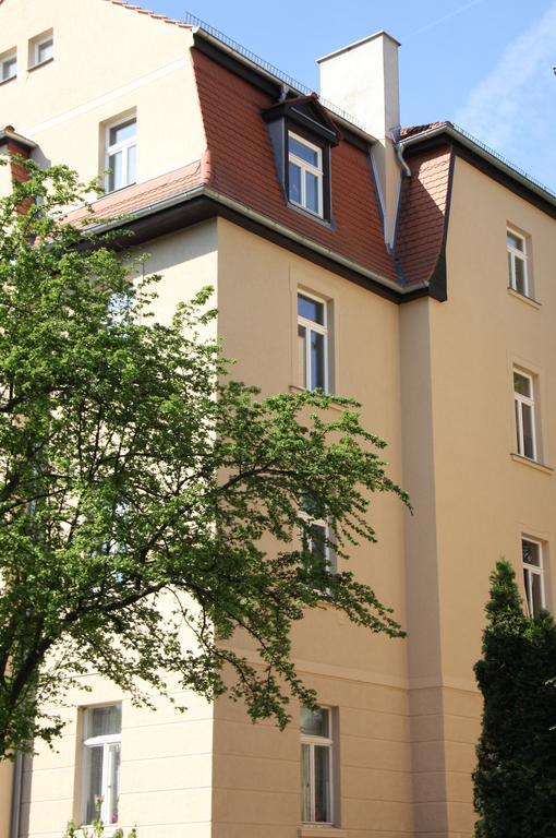 Design Apartments "Hier War Goethe Nie" Weimar  Exterior photo